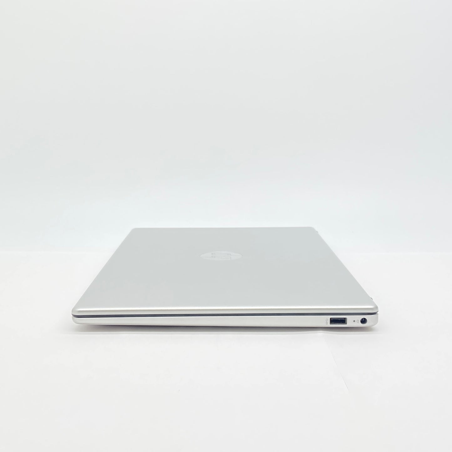 美品 HP Laptop 15 Ryzen5 7530U 16GB 512GB Windows11Home 15-fc0003AU バッテリー最大容量100%【C7080-100】
