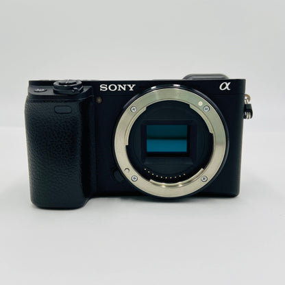 SONY α6400 ILCE-6400M 高倍率ズームレンズキット C3809 80サイズ発送