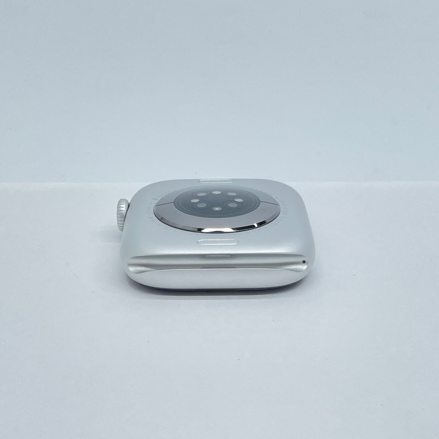 Apple Watch Series 11 46mm GPS シルバーアルミニウム MEWC4J/A バッテリー最大容量100% スポーツバンド【C7012-60】