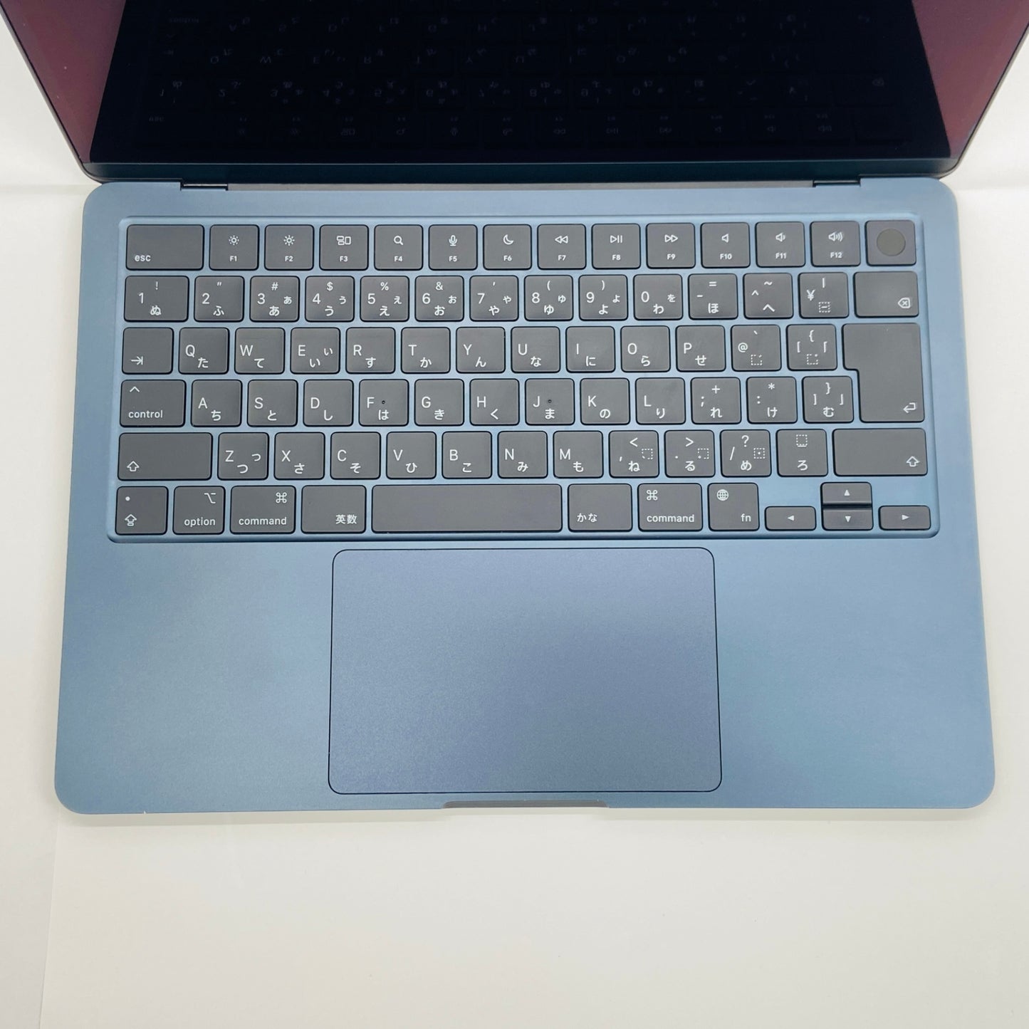 Apple MacBook Air Liquid Retina 13.6インチ (Mid 2022) M2 8コア 8GB SSD 256GB ミッドナイト MLY33J/A バッテリー最大容量88% 付属品完備 【C7745-80】