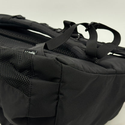 美品 Columbia コロンビア パナシーア 33L バックパック - 通勤・通学から旅行まで使える軽量・大容量の万能リュック【C8026】