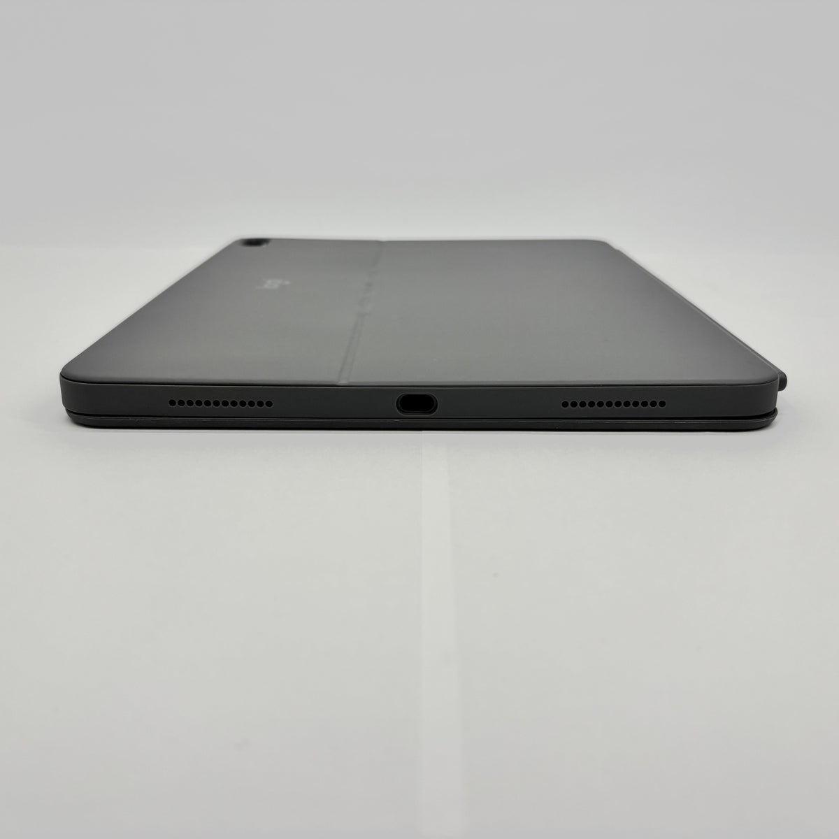 Logicool  ロジクール combo touch 13インチiPad Air M4 Combo Touch キーボード YU0087【C9589-80】