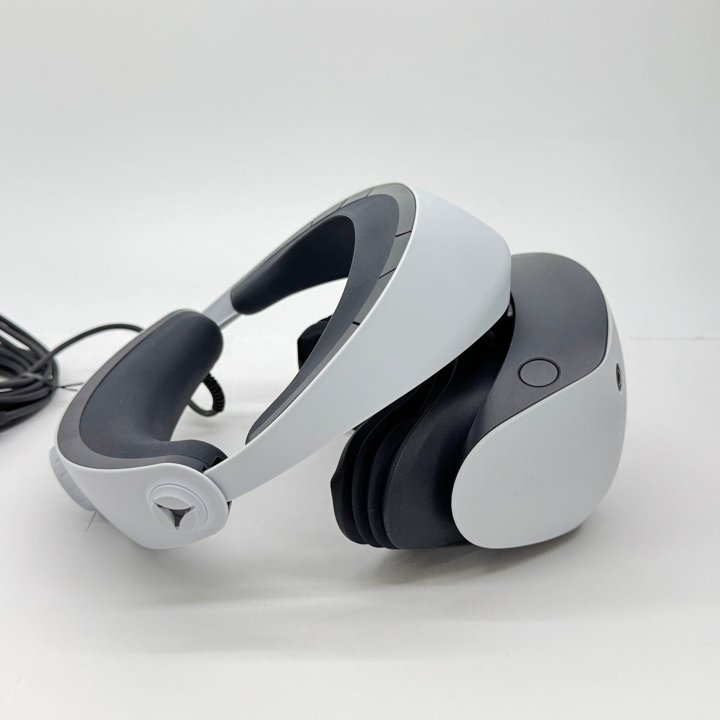 美品 PlayStation VR2 PSVR2 CFIJ-17000 ヘッドセット【C6915-120】