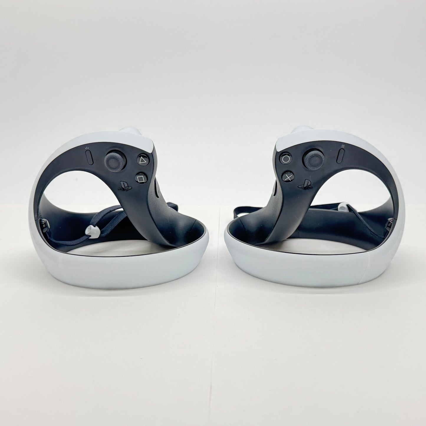 美品 PlayStation VR2 PSVR2 CFIJ-17000 ヘッドセット【C6915-120】