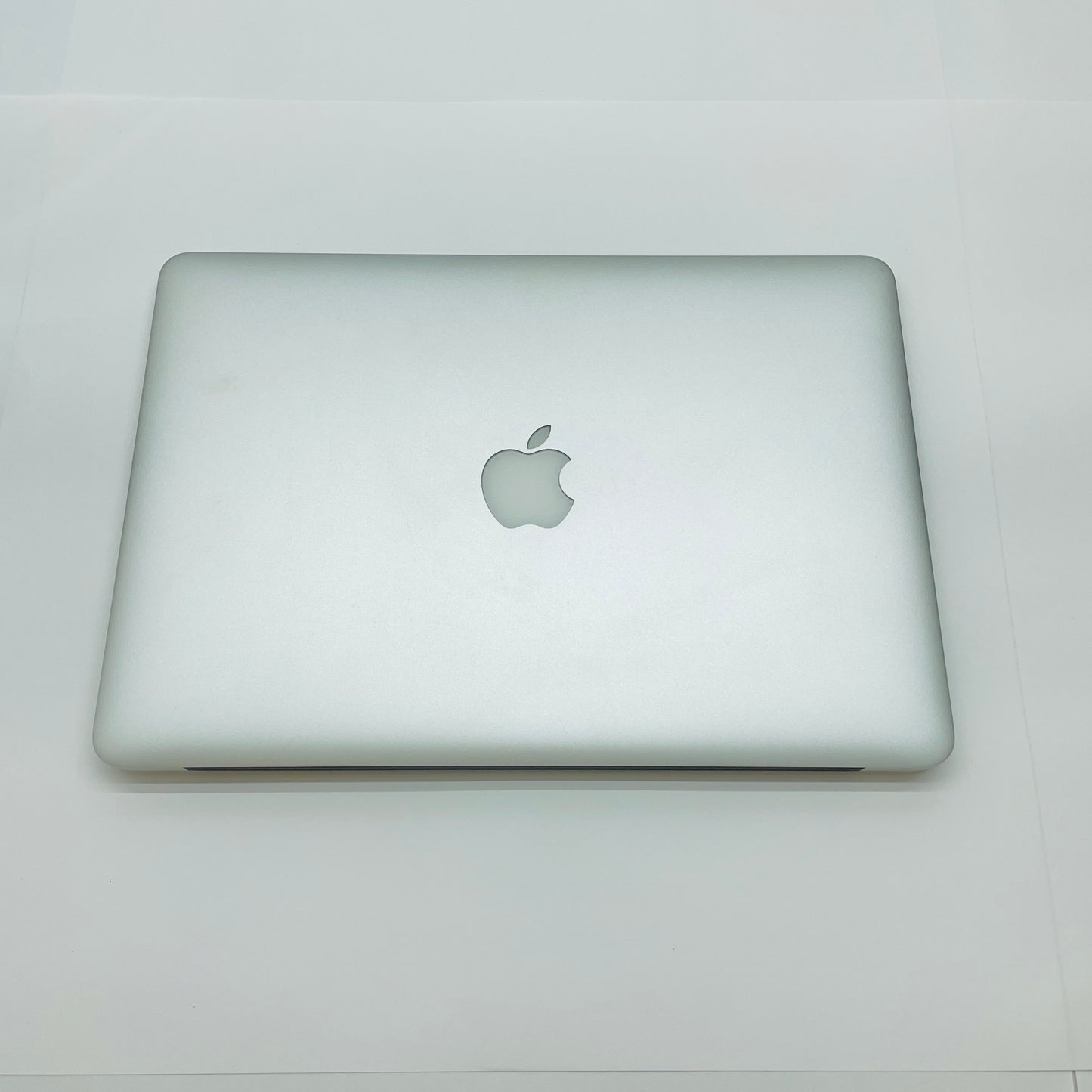 Apple MacBook Air 13インチ 2017 1.8GHz デュアルコア i5 8GB 128GB 【C4104-80】