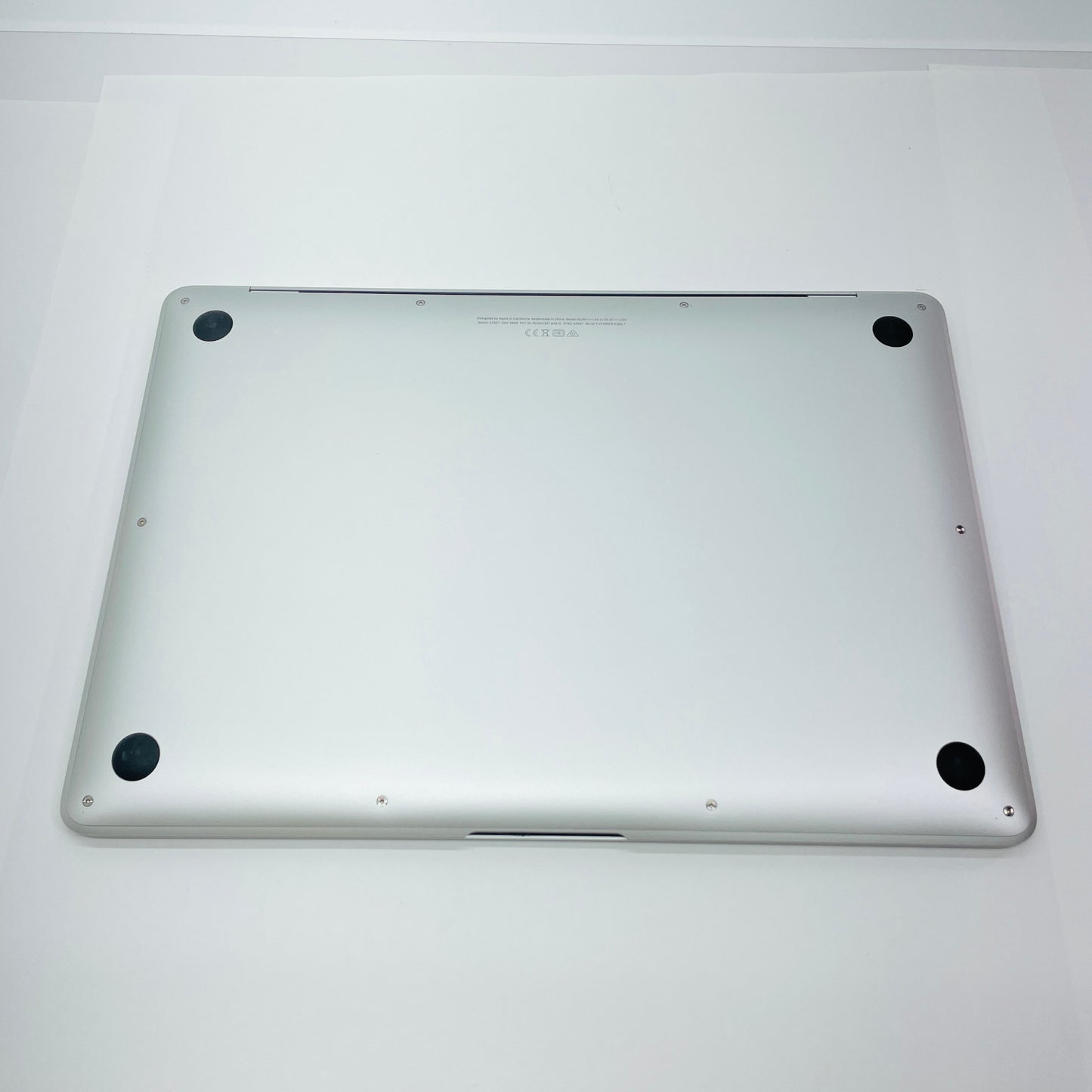 Apple MacBook Air Retina 13インチ (Late 2020) Apple M1  8GB SSD 256GB シルバー MGN93J/A  バッテリー最大容量89%  【C4563-80】