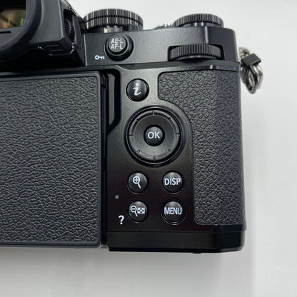 美品 ニコン Nikon Zfc 16-50 VR レンズキット シャッター回数2,242回 【C5630】