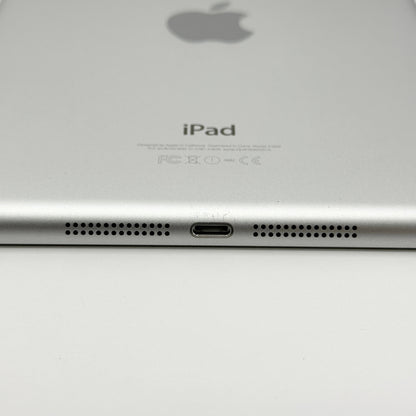 Apple iPad mini 3 64GB MGJ12J/A Cellularモデル シルバー 本体のみ【C8772-C】