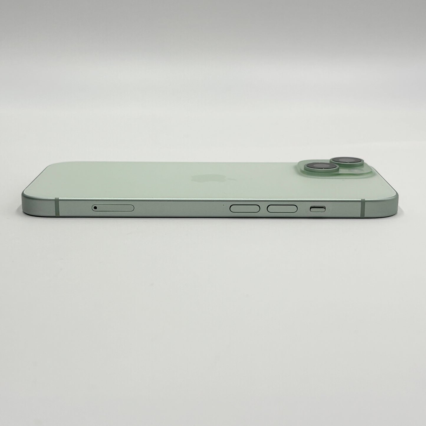 新品同様 美品 iPhone 15 128GB SIMフリー MTMM3J/A グリーン バッテリー最大容量93%【C5346-C】
