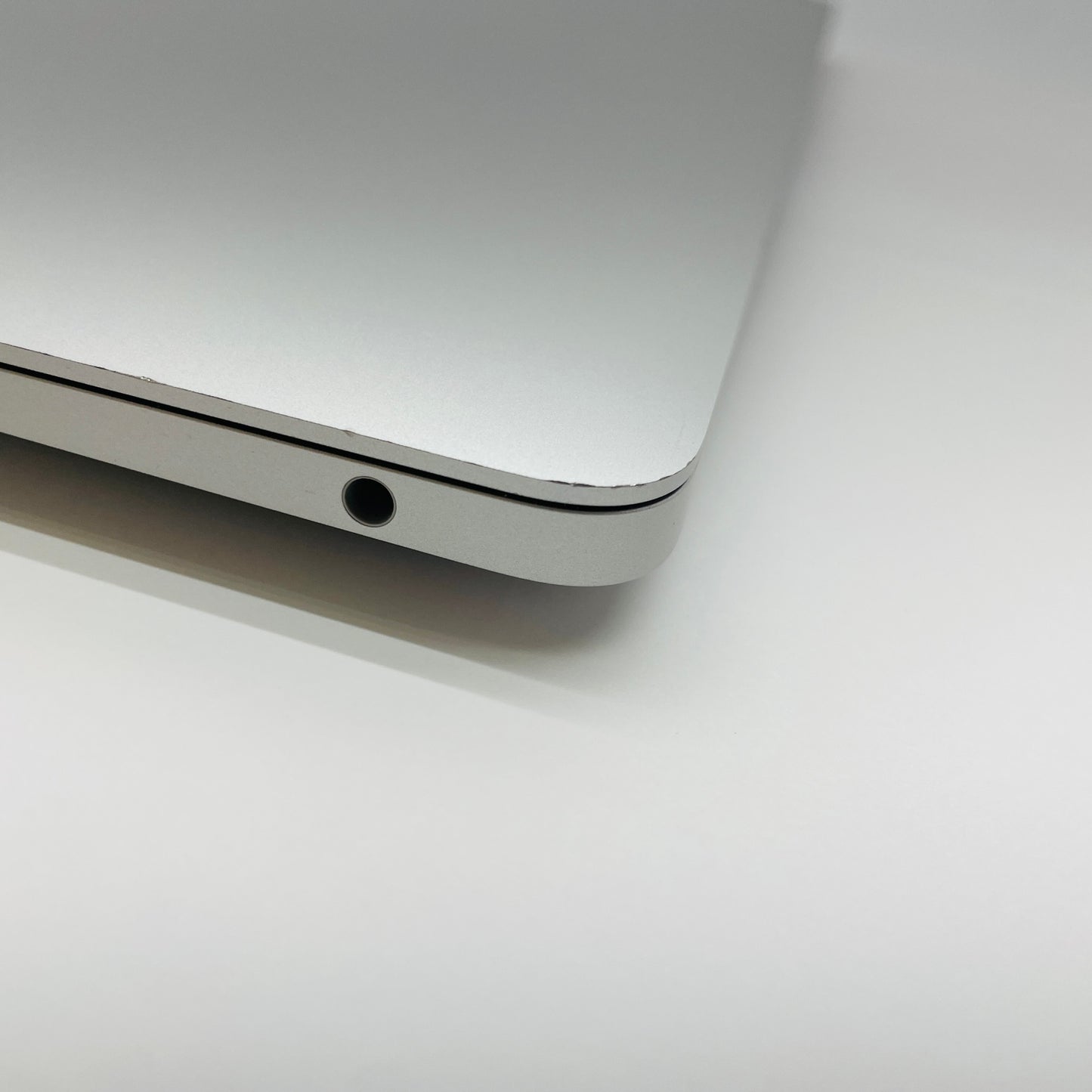 MacBook Air Retina 13インチ 2020 1.1GHz クアッドコア i5 16GB 256GB 【C4040-80】