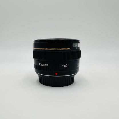 美品 Canon LENS EF 50mm F1.4 USM C3542 60サイズ発送
