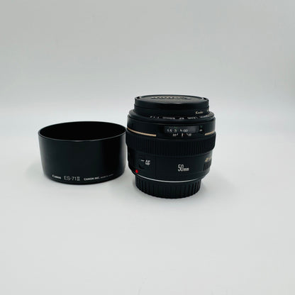 美品 Canon LENS EF 50mm F1.4 USM C3542 60サイズ発送