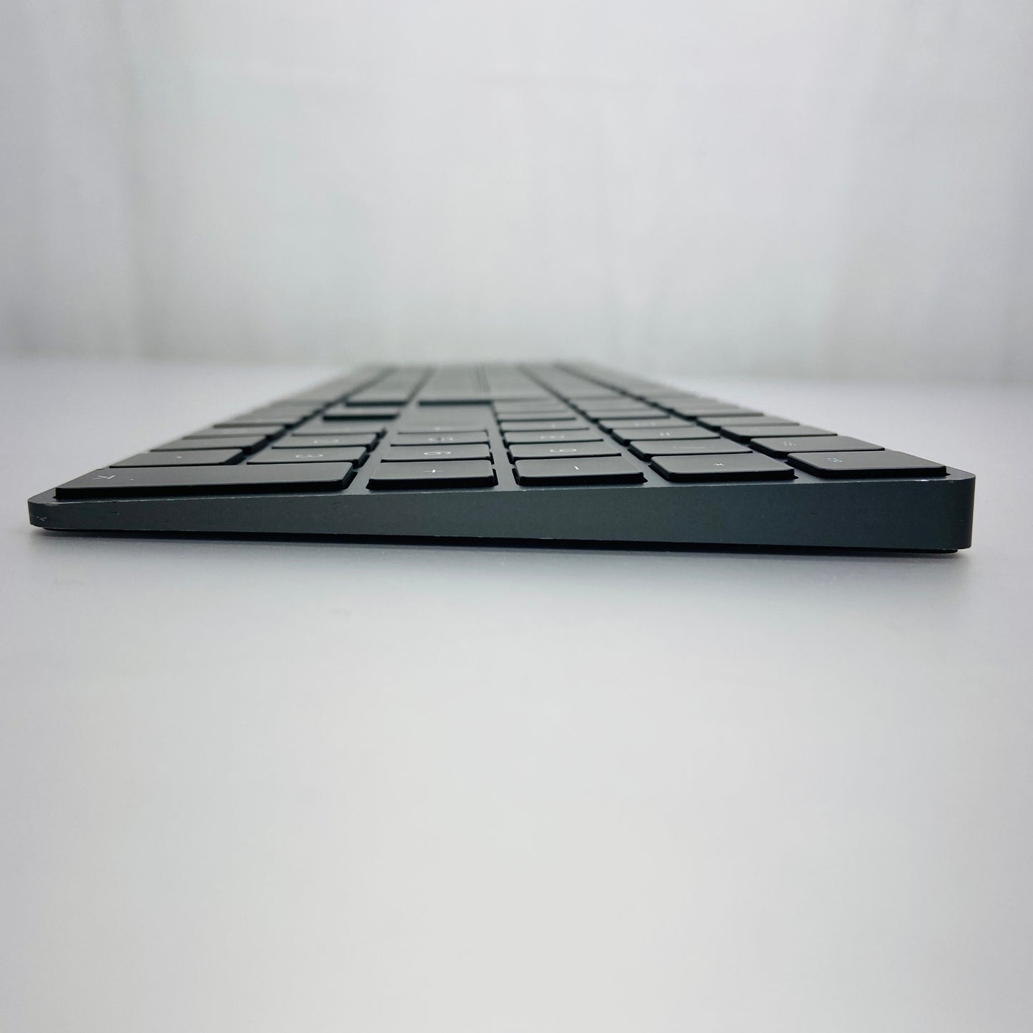 Apple Magic Keyboard テンキー付き (JIS) MRMH2J/A  付属品完備 C3695 80サイズ発送