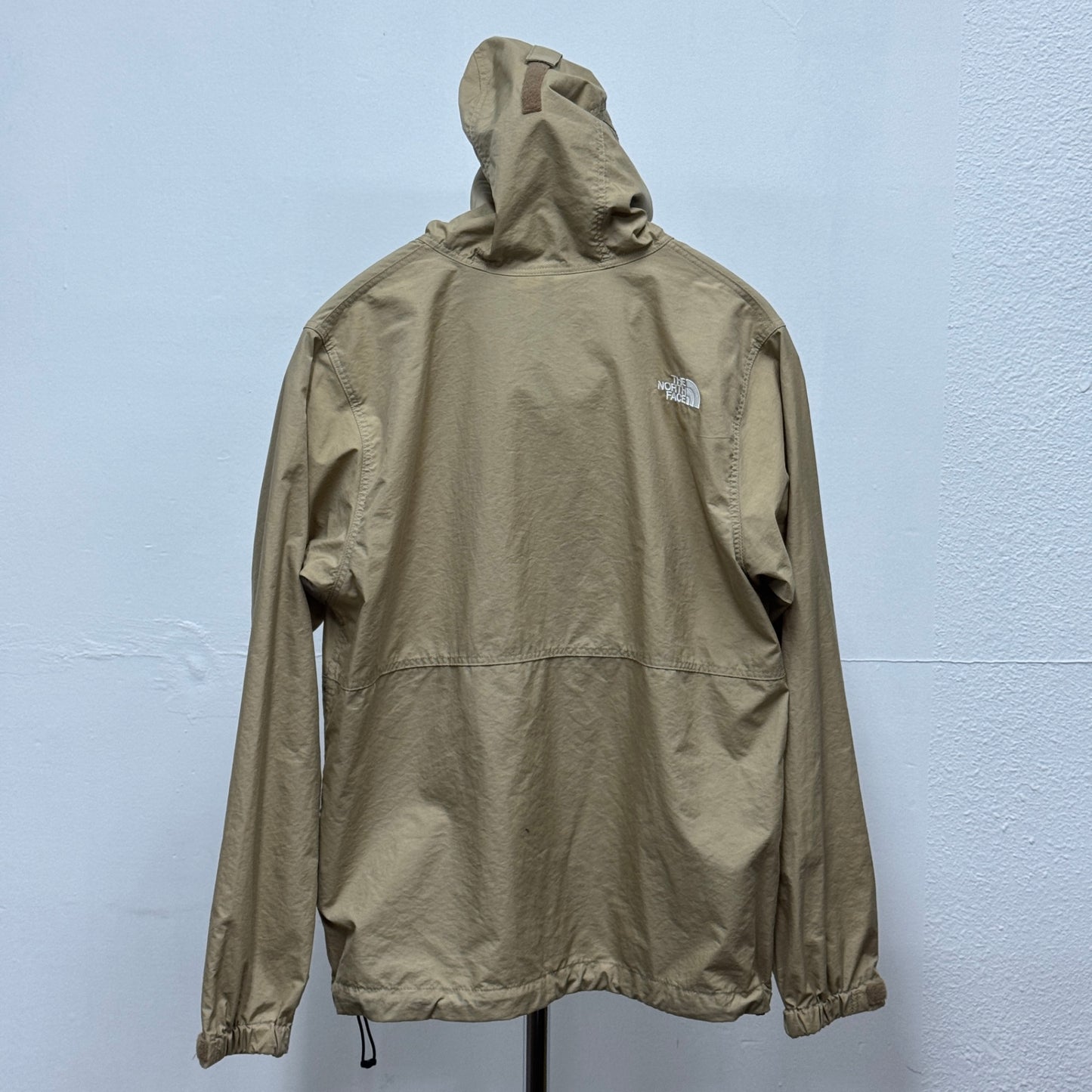 美品 THE NORTH FACE ザ・ノース・フェイス コンパクトジャケット NPW72230 Mサイズ レディース【C7974】