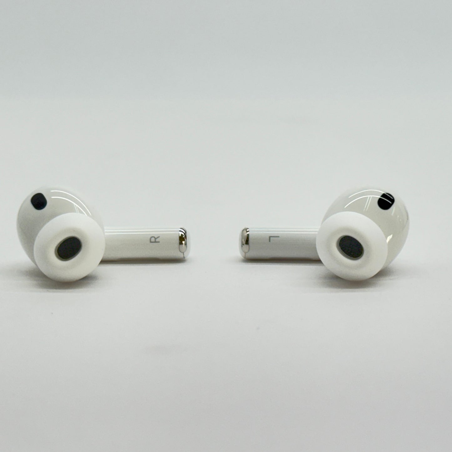 Apple AirPods Pro 3 ワイヤレスイヤホン【C7303-N】