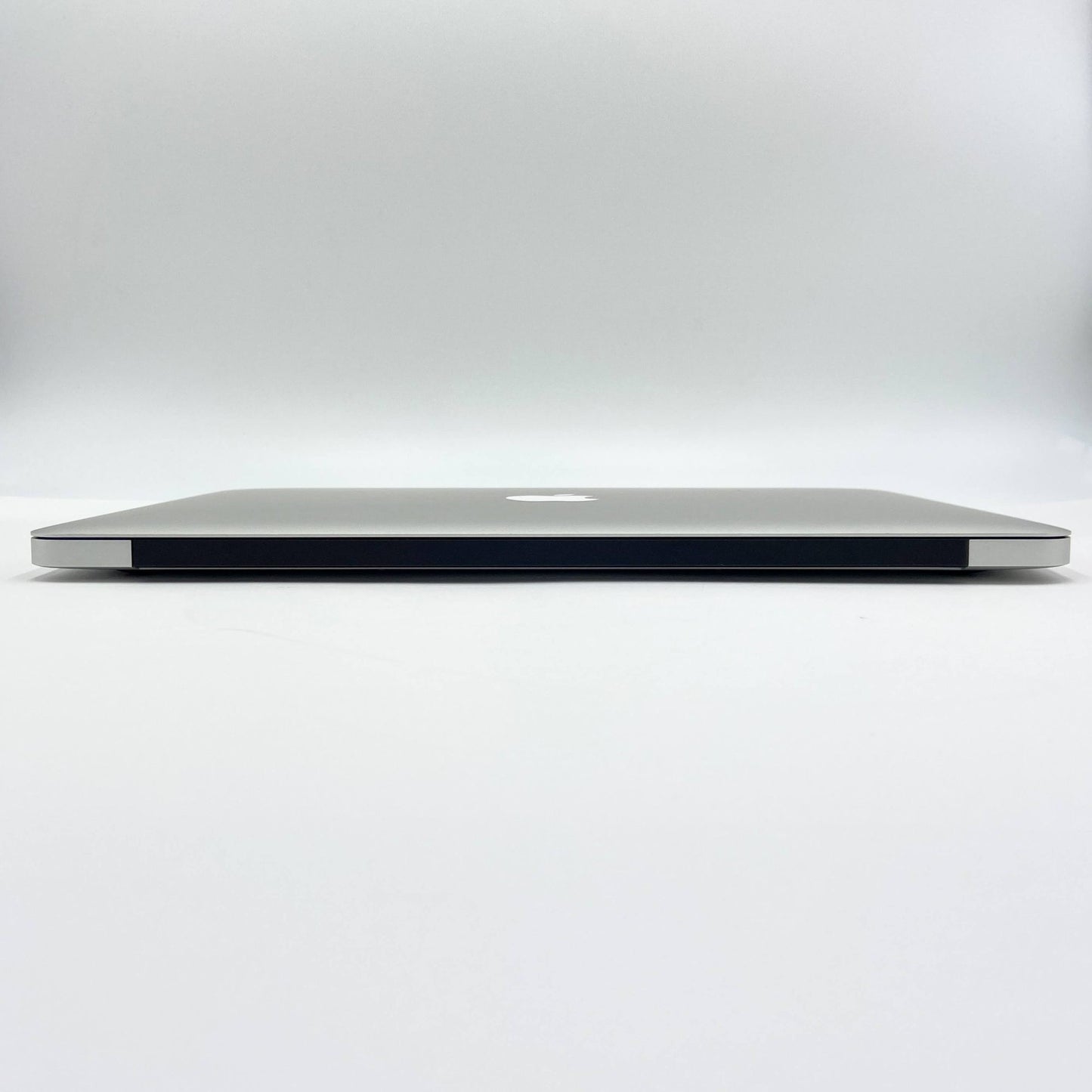 美品 Apple MacBook Air 2013 13インチ Core i5 4GB 128GB 充放電回数132回【C5586-80】