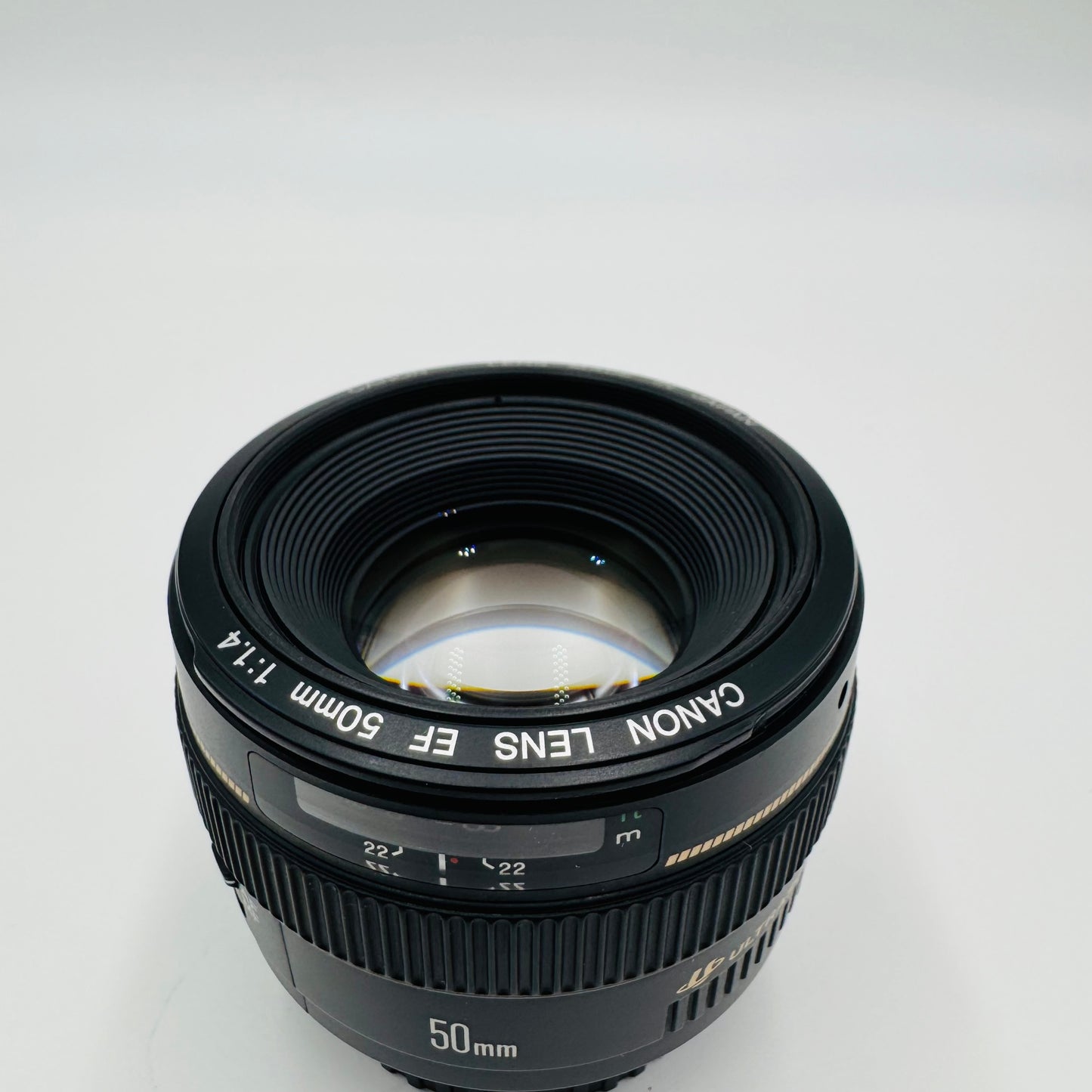 美品 Canon LENS EF 50mm F1.4 USM C3542 60サイズ発送