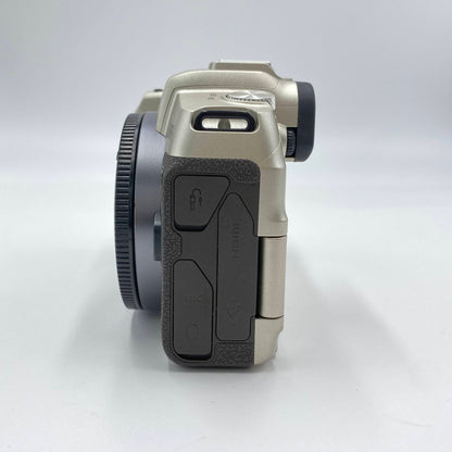 美品 Canon EOS RP GOLD マウントアダプターSPキット 【C4426-100】