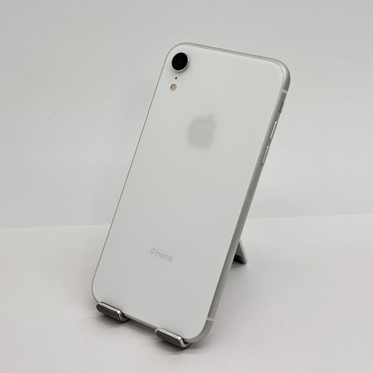 美品 Apple iPhone XR 64GB ホワイト SIMフリー MT032J/A 【C8548-C】