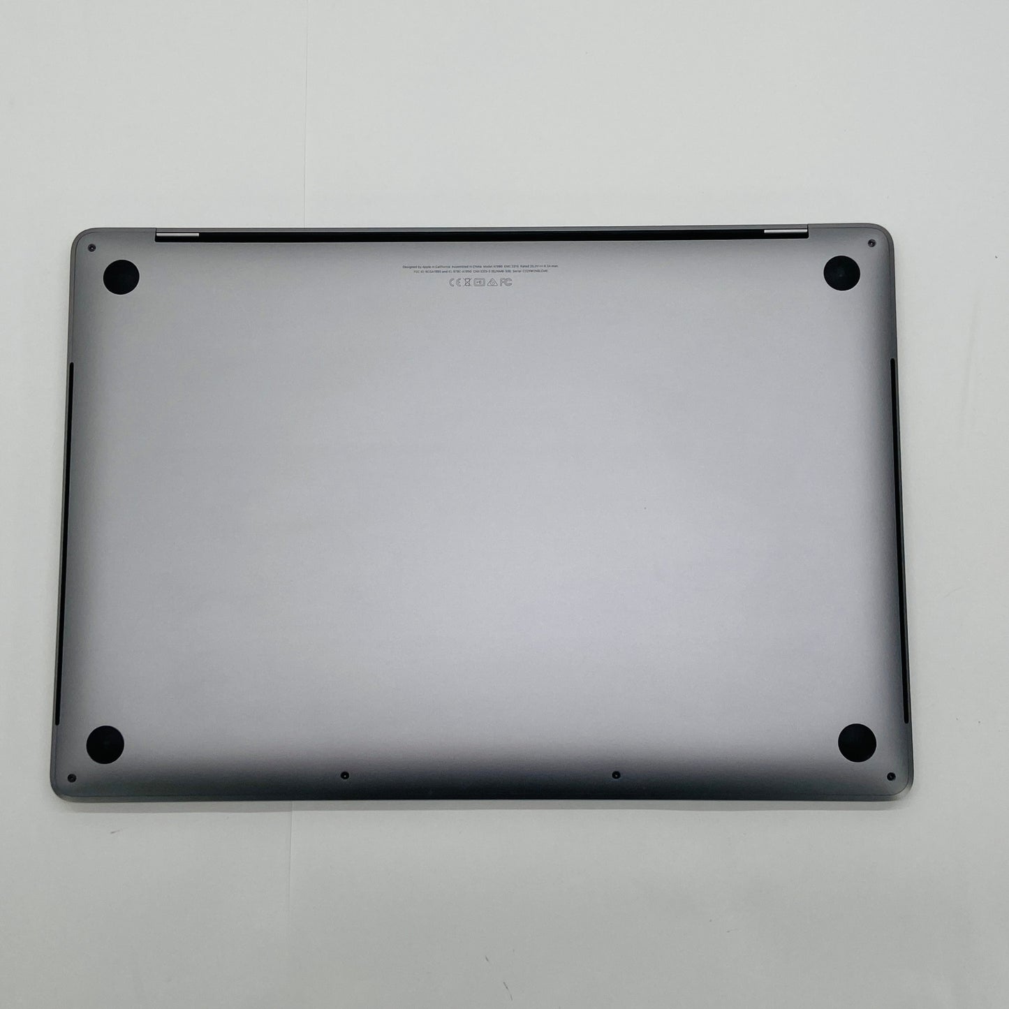 Apple MacBook Pro 15インチ 2018 2.9GHz 6コア i9 32GB SSD1TB 【C7928-80】
