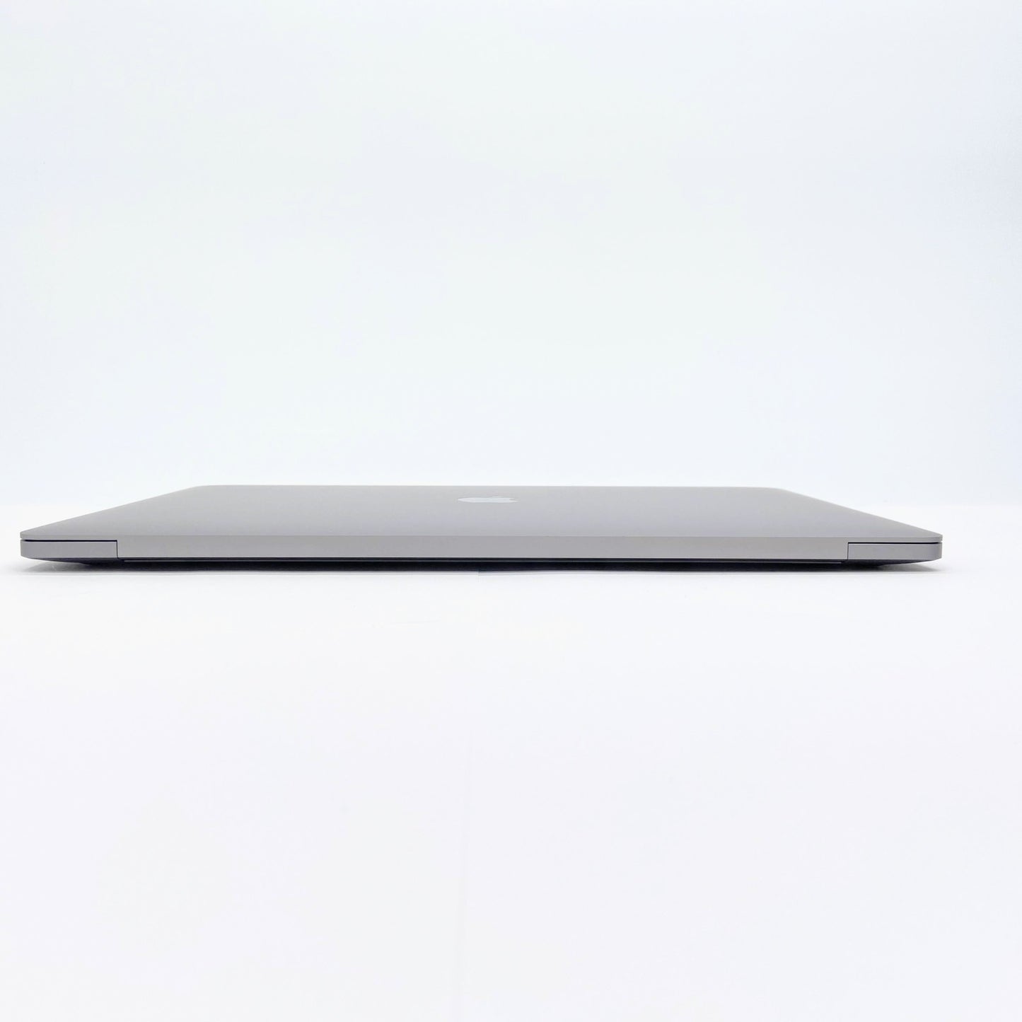 Apple MacBookPro 2019 16インチ i7 2.6GHz 16GB 512GB スペースグレイ 純正レザーケース付き【C6270-80】