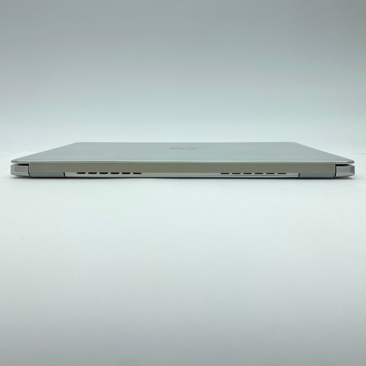 DELL Inspiron 7391 P114G i7 10510U 8GB SSD512GB Windows11 Home【C4665-80】