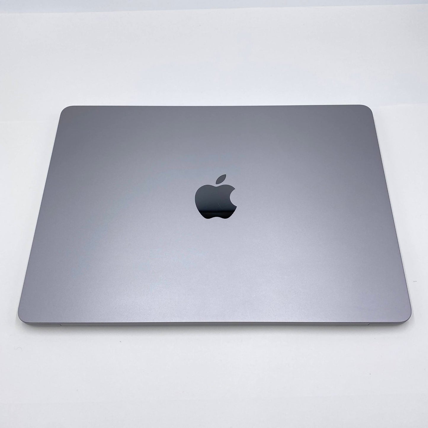 新品同様 美品 MacBook Air 2024 13インチ SSD 512GB 16GB M3 MXCR3J/A スペースグレイ USキー バッテリー最大容量100%【C5779-80】