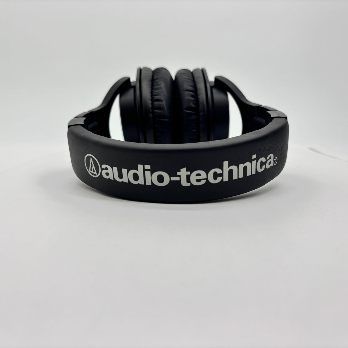 美品 オーディオテクニカ ATH-M40x ヘッドホン【C9258-60】