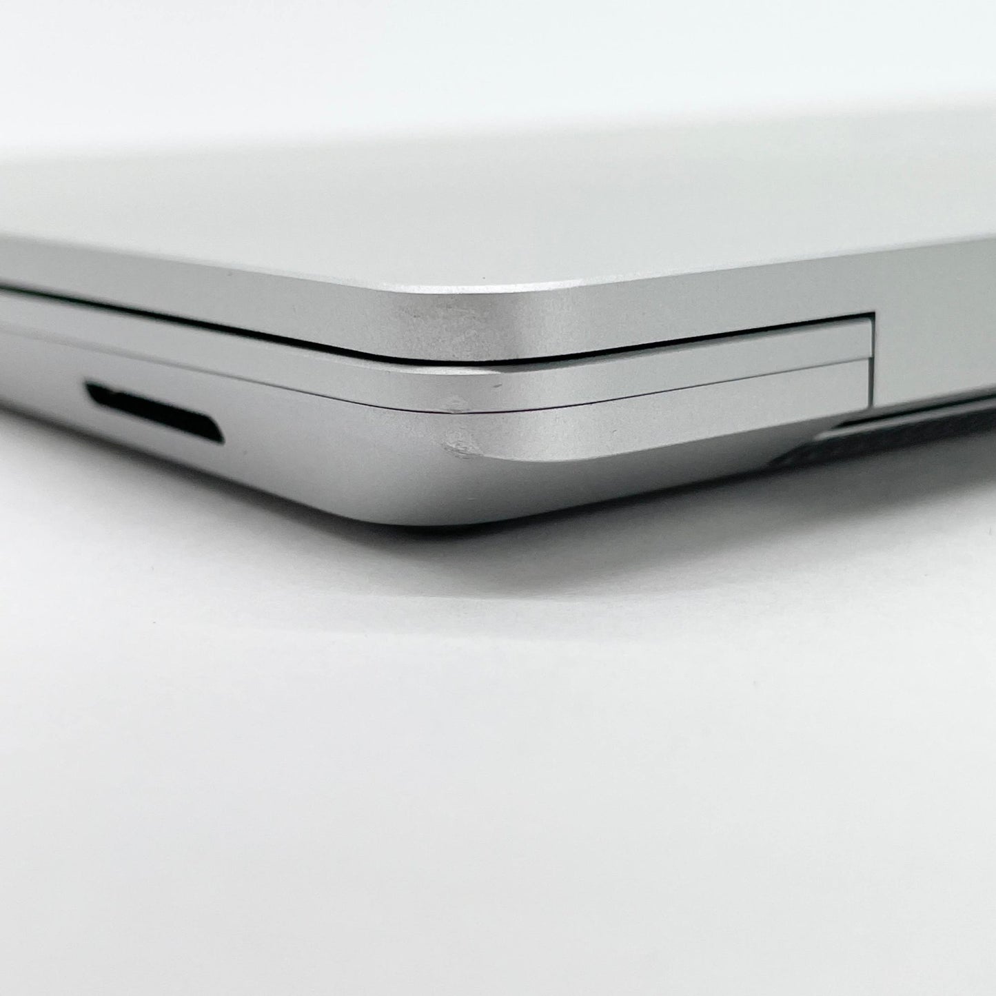 Surface Laptop 3 15インチ VGZ-00018 [プラチナ] Ryzen 5 Microsoft Surface Edition 8GB 256GB Windows11Home バッテリー最大容量85% 【C7753-80】