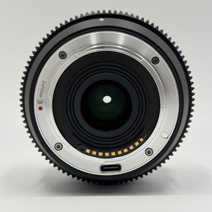 美品 SIRUI 20mm T1.8 1.33x AF Anamorphic ソニーEマウント【C8189-60】