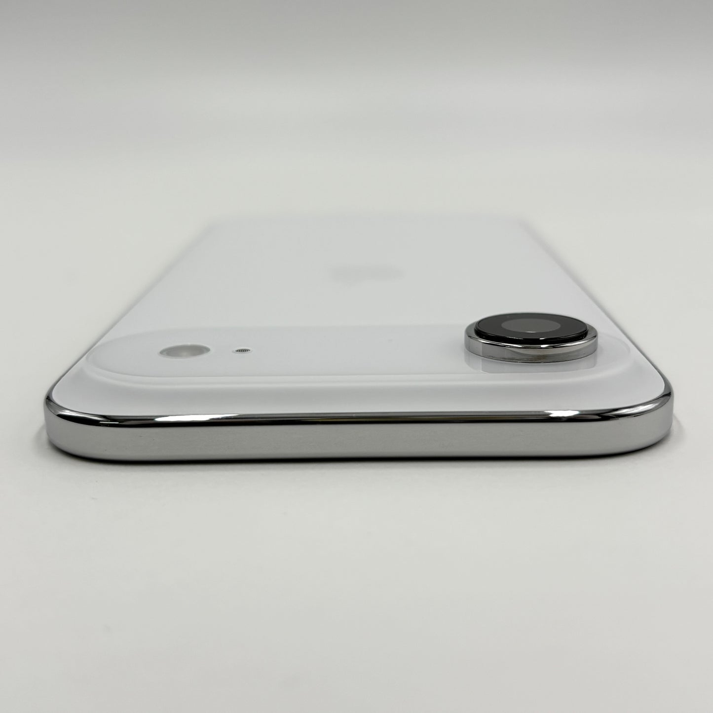 美品 新品同様 Apple iPhone Air 1TB クラウドホワイト SIMフリー [MG2H4J/A] バッテリー最大容量100%【C5482-C】