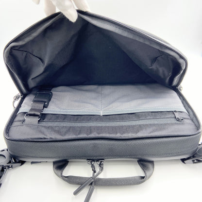 美品 THE TOKYO TECHPACK SLING【C5718】