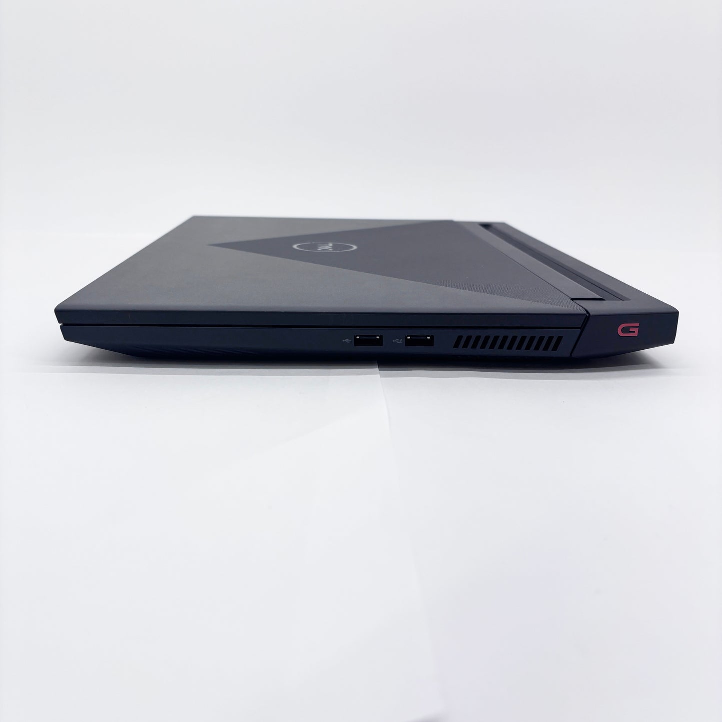 DELL G15 5511 i7 11800H 16GB SSD 512GB GeForce RTX3050 バッテリー最大容量68% 【C6660-100】