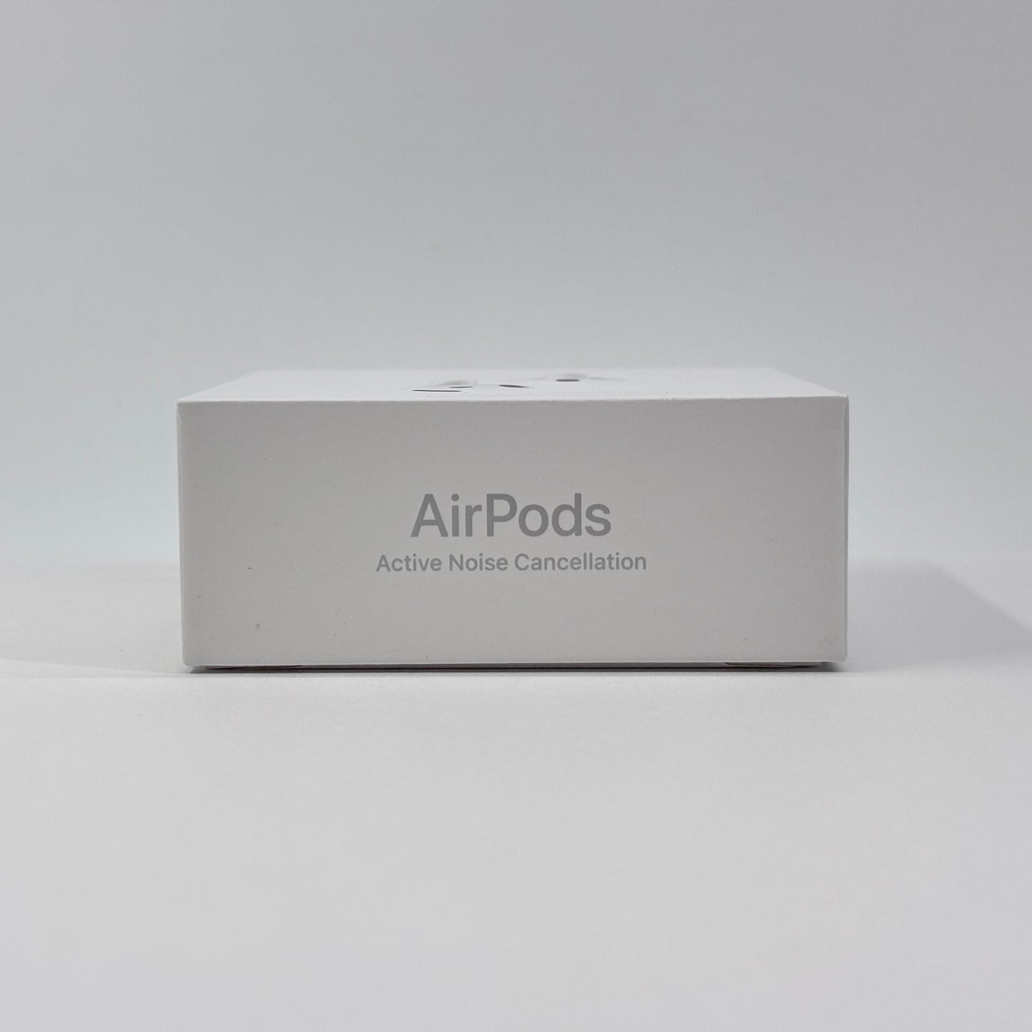 新品未開封 AirPods 4 アクティブノイズキャンセリング搭載モデル MXP93J/A【C8412-C】