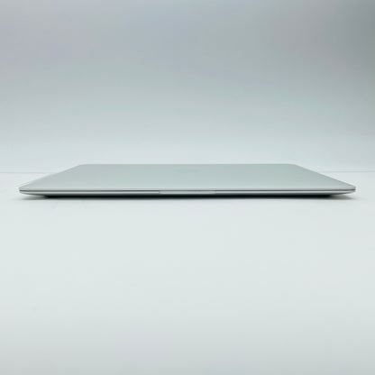 Apple MacBook Air Retina 13インチ (Late 2020) Apple M1  8GB SSD 256GB シルバー MGN93J/A  バッテリー最大容量89%  【C4563-80】