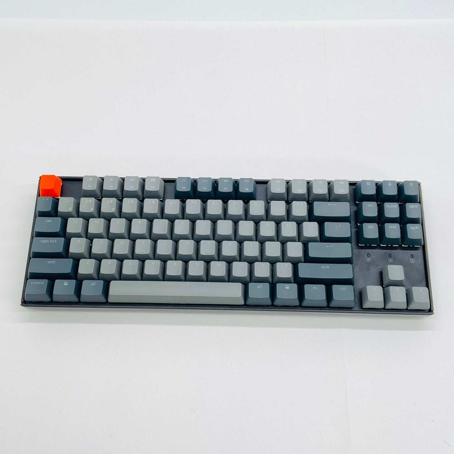 美品 Keychron K8 Wireless Mechanical Keyboard メカニカルキーボード 茶軸 US配列 【C7382-80】