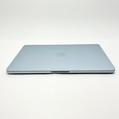 美品 Apple MacBookAir 13インチ M5 16GB 512GB バッテリー最大容量100% スカイブルー【C8380-80】