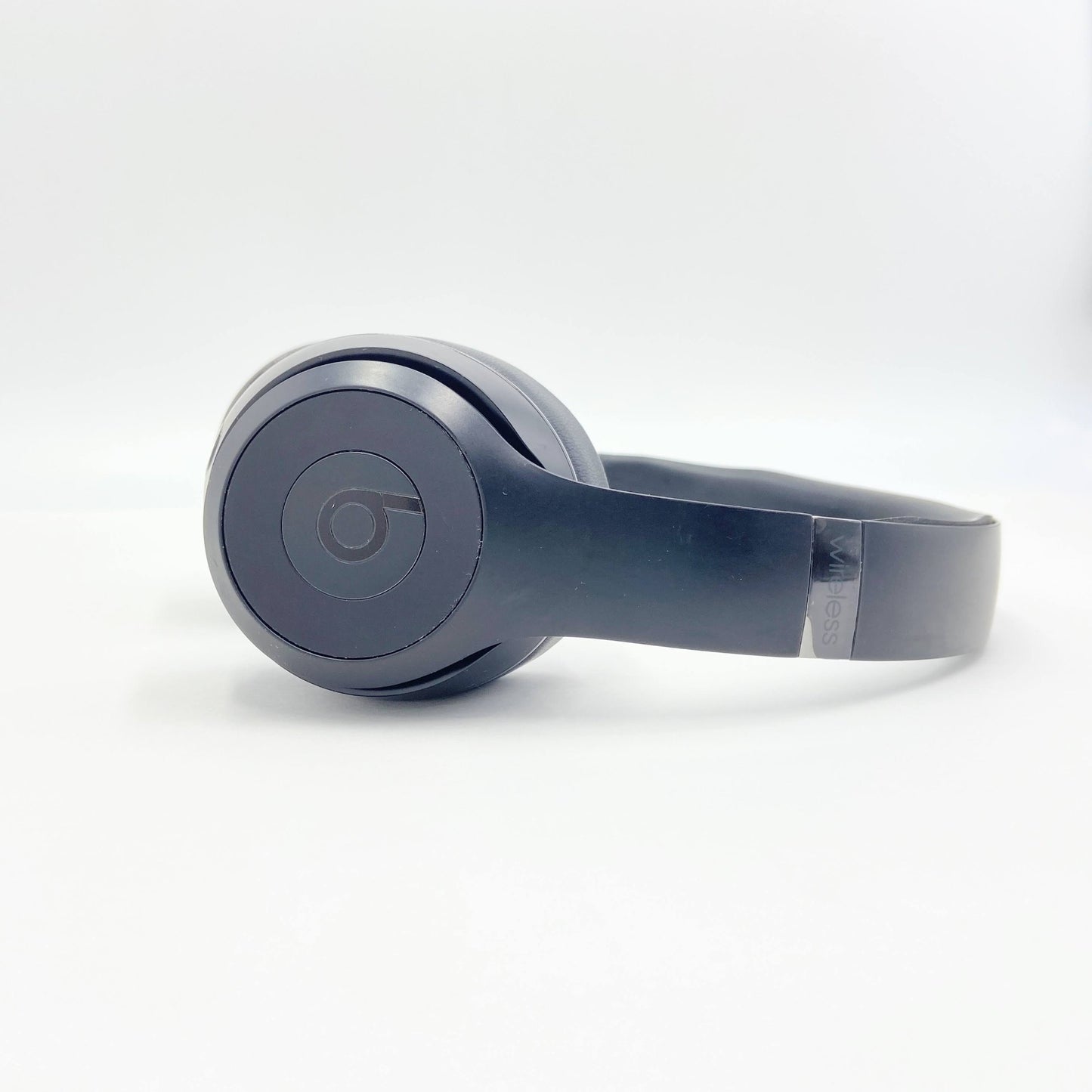 Beats Solo3 wireless A1796 ヘッドホン【C6361-60】
