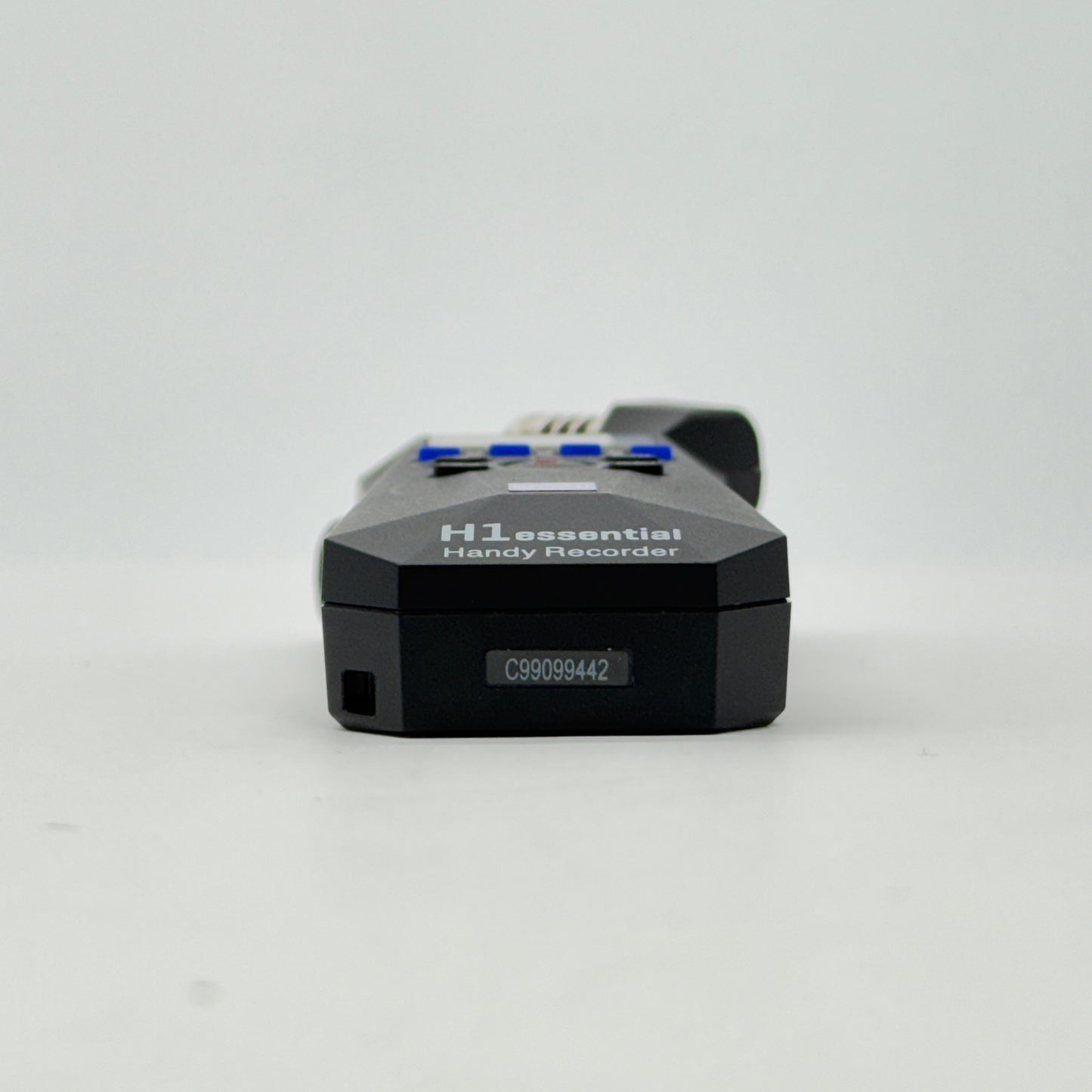 ZOOM H1 essential ステレオハンディレコーダー【C7559-C】