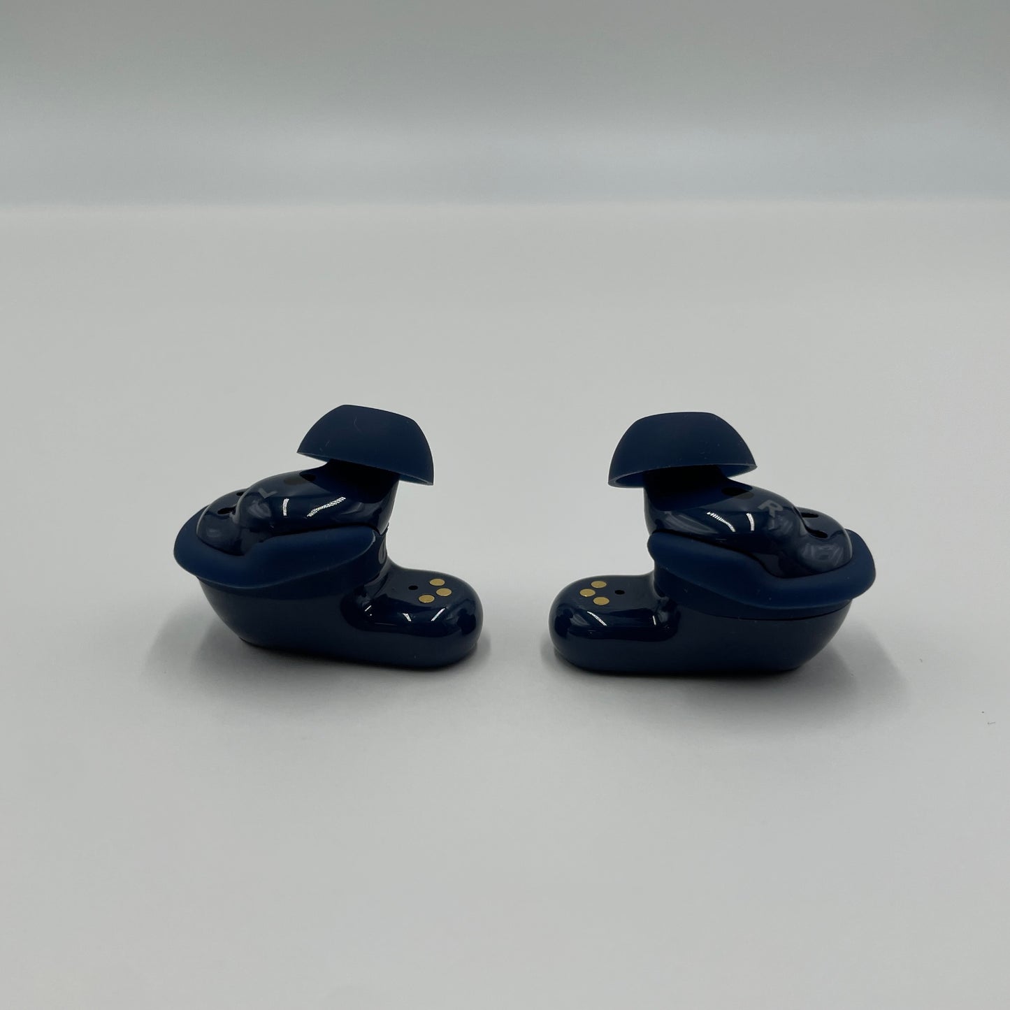 BOSE Bose QuietComfort Ultra Earbuds ルナブルー 第一世代【C5110-60】