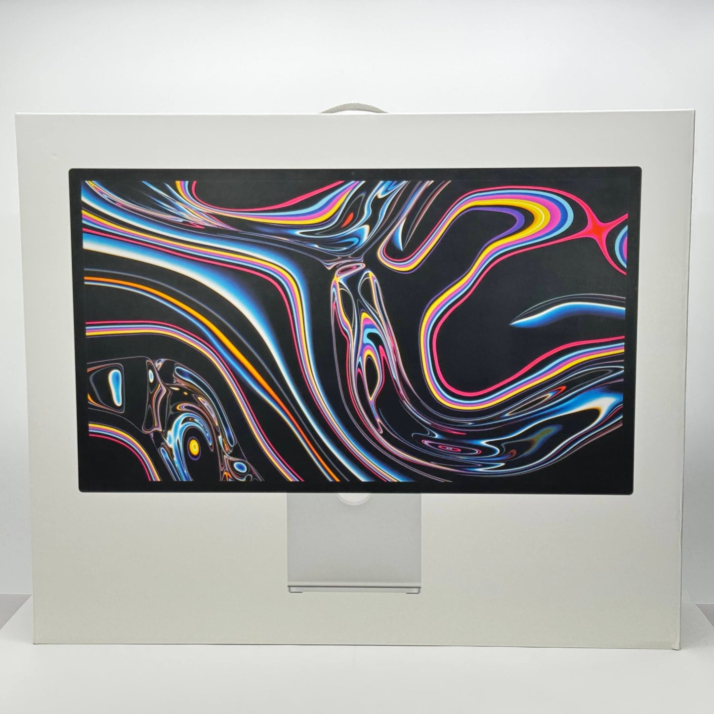 美品 Apple Studio Display MK0U3J/A 液晶モニター 27インチ 標準ガラス Retina 5Kディスプレイ【C8557-180】