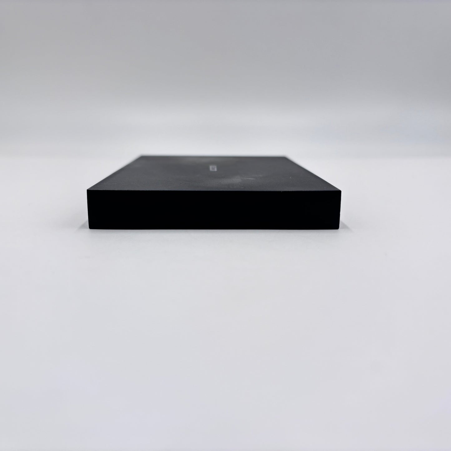 ELECOM 外付けSSD ESD-EJ1000GBKR 1TB【8208-C】