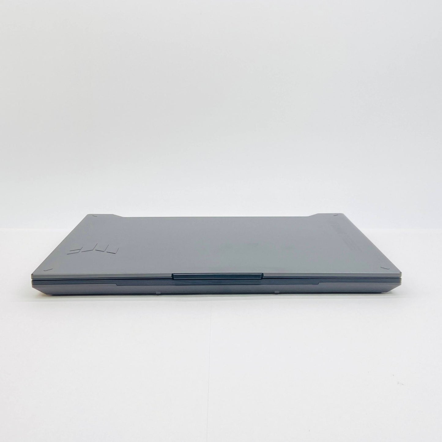 美品 ASUS TUF Gaming F15 Core i7 12700H 16GB SSD512GB GeForce RTX 4060 搭載 Windows11Home  バッテリー最大容量100%【C7802-100】