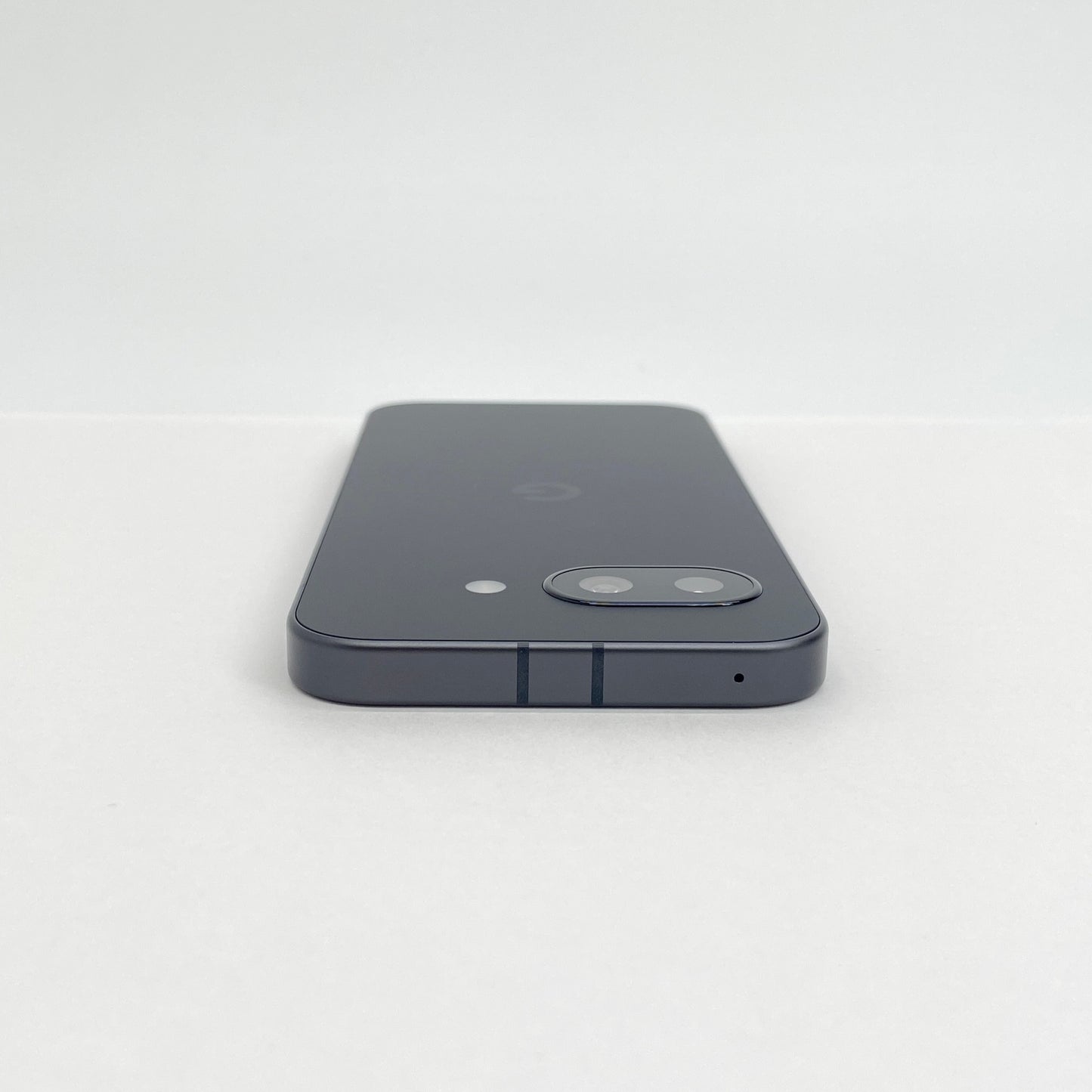 美品 Google pixel 9a 128GB Obsidian SIMフリー【C6916-C】