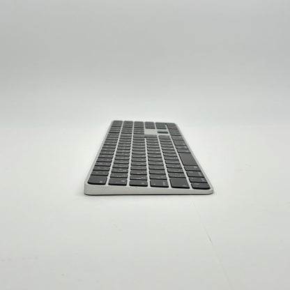 美品 Magic Keyboard Touch ID テンキー付 ブラック JIS MMMR3J/A スペースグレー【C8650-80】