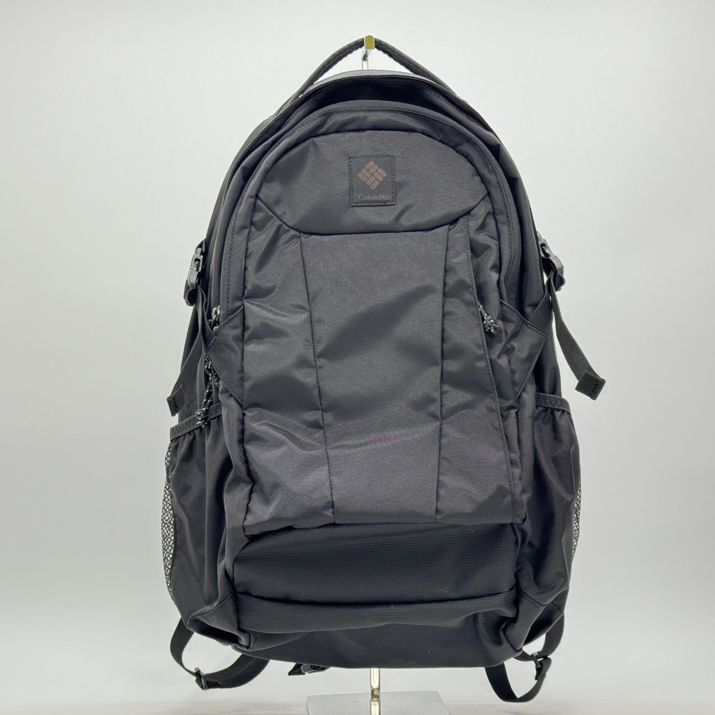 美品 Columbia コロンビア パナシーア 33L バックパック - 通勤・通学から旅行まで使える軽量・大容量の万能リュック【C8026】