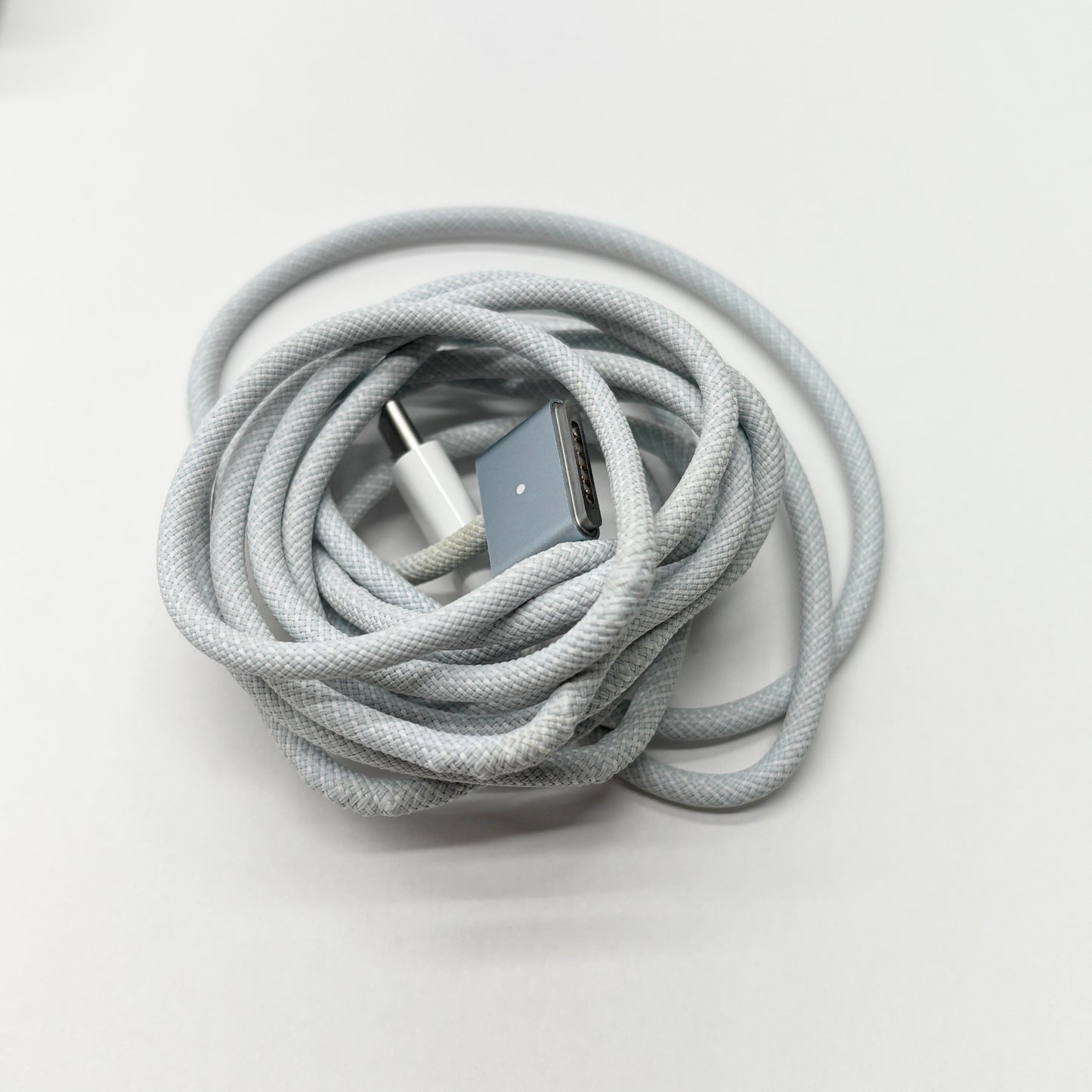 美品 MacBook Air 15インチ M4 CPU10コア GPU10コア 16GB 256GB スカイブルー バッテリー最大容量100%【C8103-80】