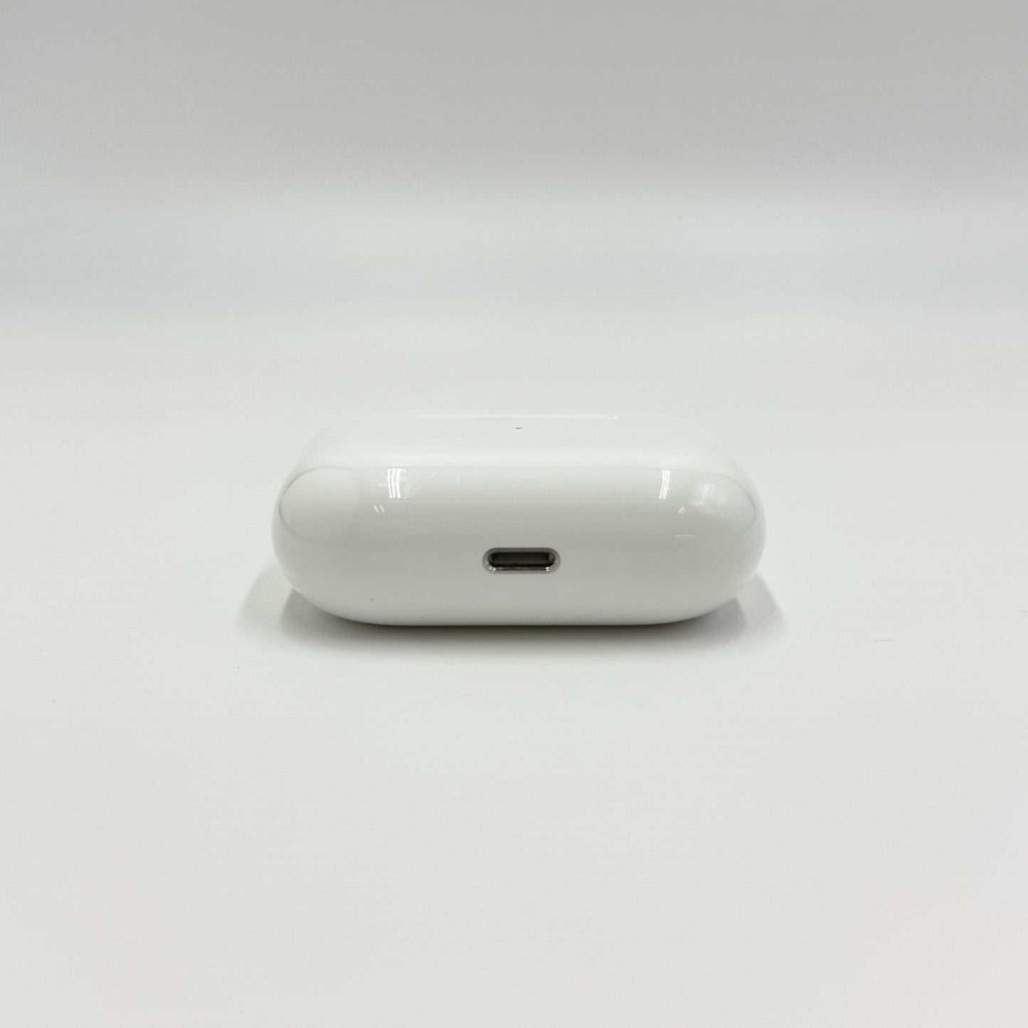 Apple AirPods Pro 第1世代 with MagSafe Charging Case MWP22J/A ケーブル欠品【C7797-60】