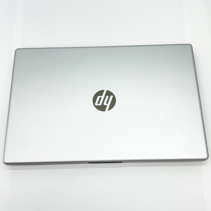 美品 HP Laptop 15-fd0095wm i5 1235U 16GB SSD512GB USキー windows11home サイクルカウント2回 バッテリー最大容量100%  【C5127-100】