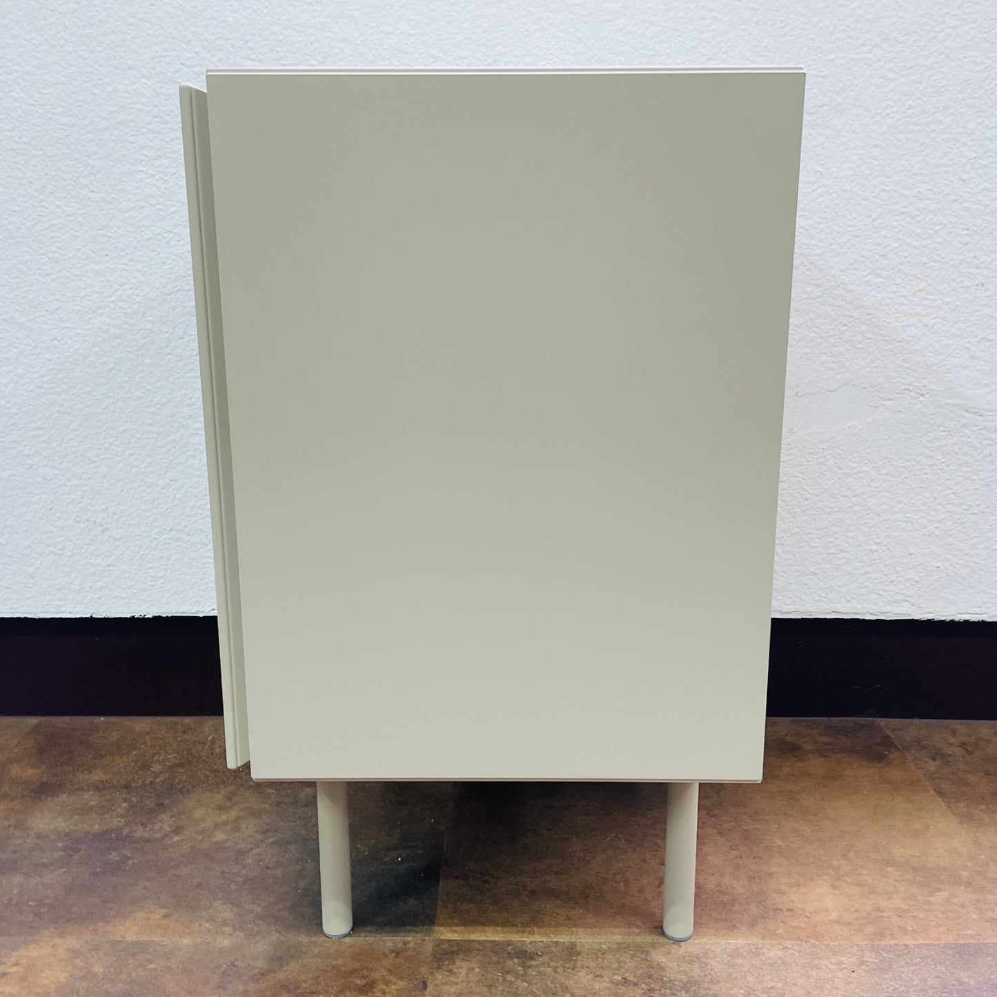 BoConcept lugano ナイトスタンド キャビネット 【C4817-】